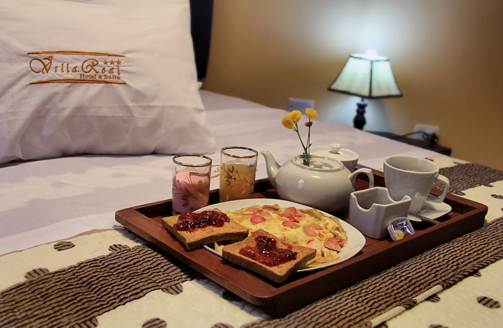 Villa Real Hotel & Suites チクラーヨ 部屋 写真