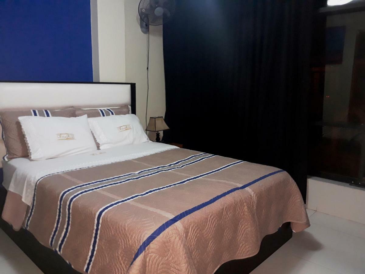 Villa Real Hotel & Suites チクラーヨ エクステリア 写真